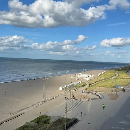 Terrasse * 米德尔克尔克